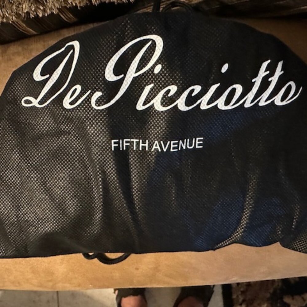Clutch bag